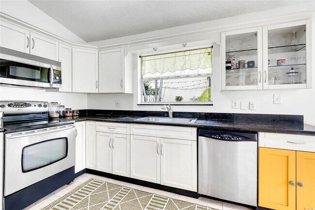 Foto del edificio - 4534 SW 147th Ct