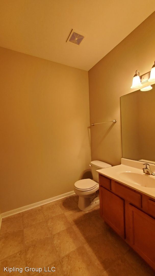 Building Photo - 4313 Timber Ridge Ct