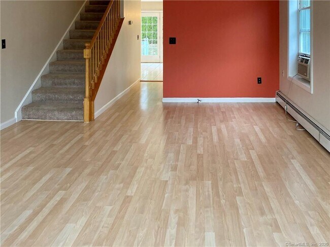Foto del edificio - 34 Elderberry Ln