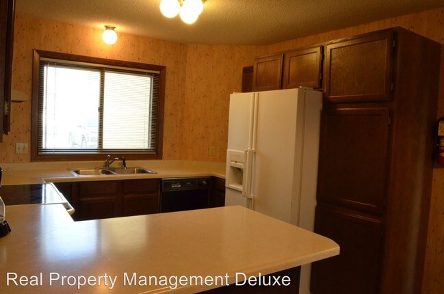 Building Photo - 26337 Kukowski Ln