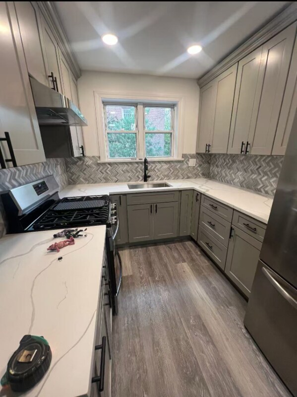 Foto principal - 3060 Roberts Ave