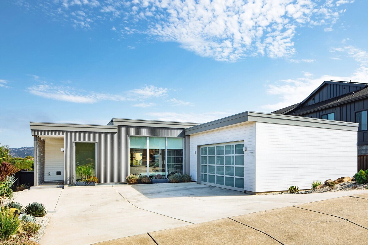 Foto principal - 3813 Sedgemoore Dr