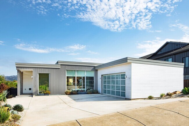 Foto del edificio - 3813 Sedgemoore Dr