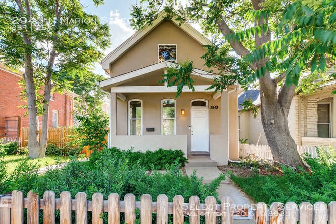 Foto principal - 2943 N Marion St