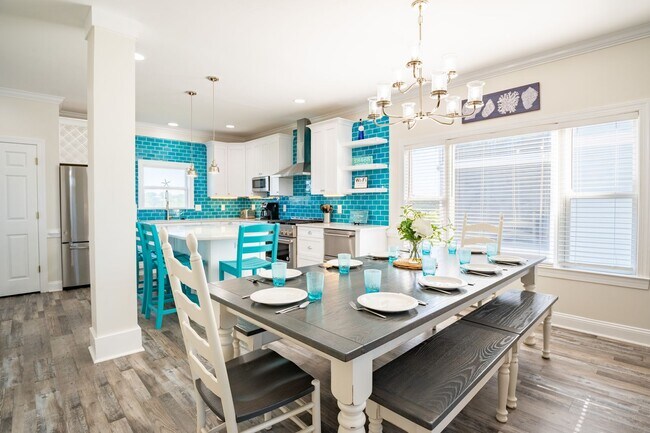 Foto del edificio - FURNISHED OFF-SEASON MONTHLY RENTAL - STAR...