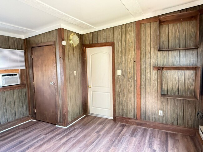 Foto del edificio - Charming Downtown Sparks Studio!