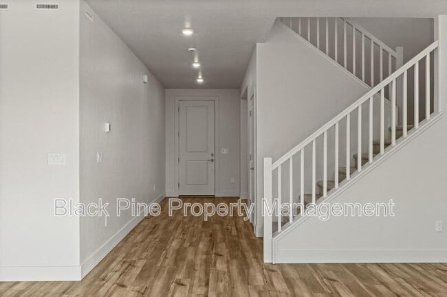 Building Photo - 11130 Aspen Hl Dr