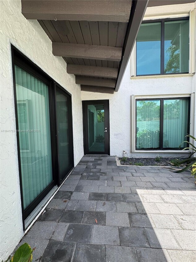 Foto principal - 6929 SW 109th Pl