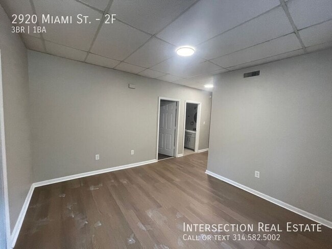 Building Photo - 2920 Miami St