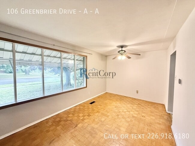Building Photo - 106 Greenbrier Dr