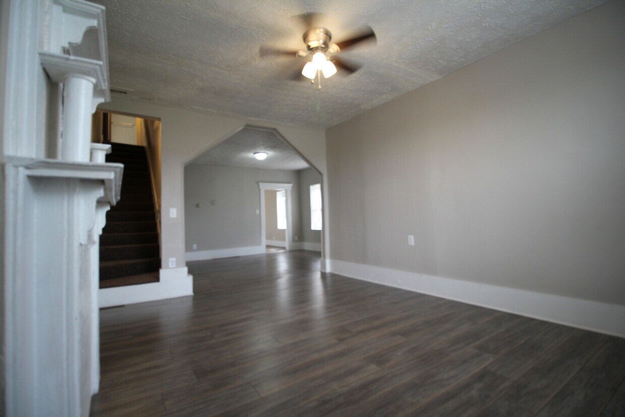 Foto principal - Beautiful renovated 3 bedroom single-famil...