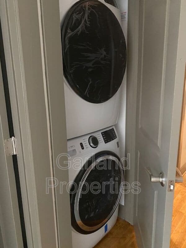 Foto del edificio - 821 Salem Ave SW