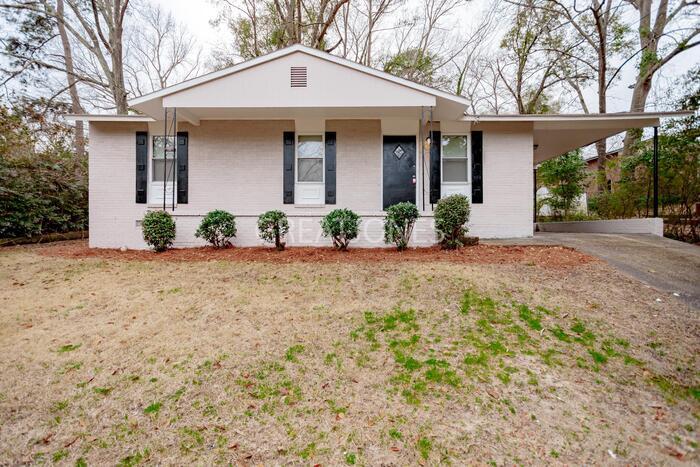 Foto principal - 1748 Emerson Ave