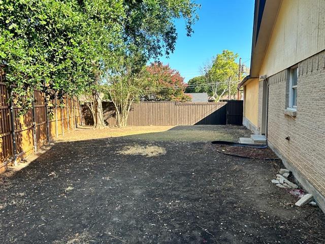 Building Photo - 3731 Truesdell Pl