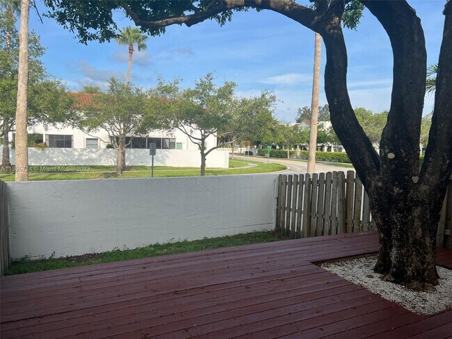 Building Photo - 20971 SW 83rd Ave