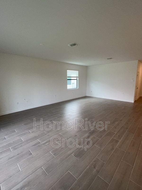 Building Photo - 14290 Winding Cedar Wy