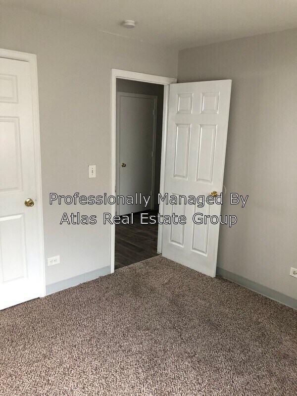 Foto del edificio - 3351 N Lafayette St