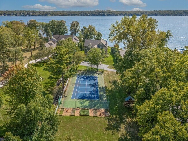 Building Photo - Lake Geneva Luxury Dream Lake House Availa...
