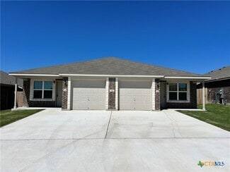 Building Photo - 114 Dolphin Dr