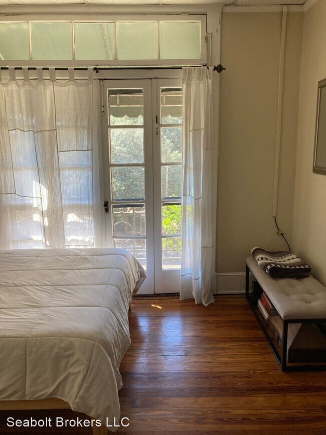 Foto del edificio - 1 br, 1 bath House - 210 E. State St. #31