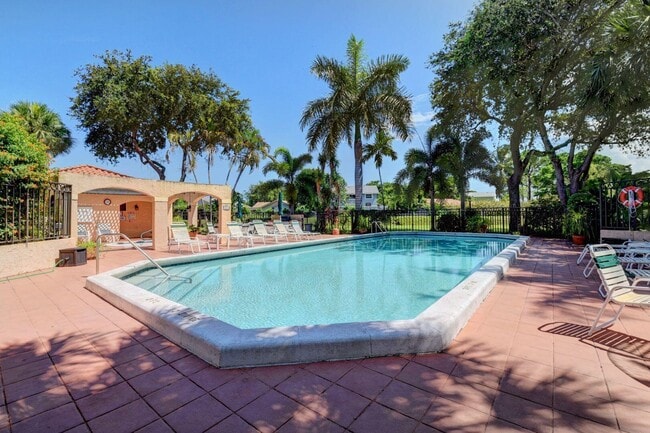 Building Photo - 6030  Verde 2050 Trail 2050 Boca Raton Fl ...