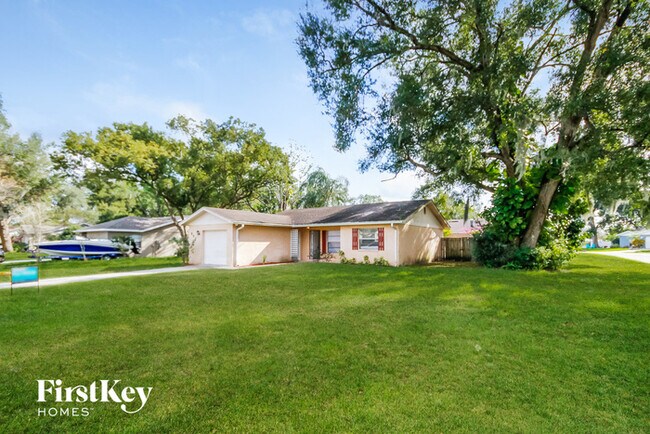 Foto del edificio - 895 Willow Ln