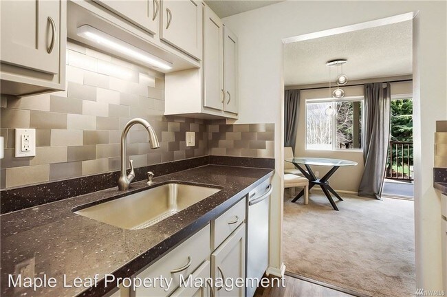 Foto del edificio - 425 45th St SW