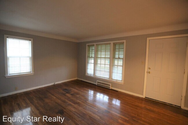 Foto del edificio - 3 br, 1.5 bath House - 18211 Knoll Dr