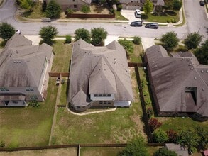 Building Photo - 8504 Rocky Bluff Dr