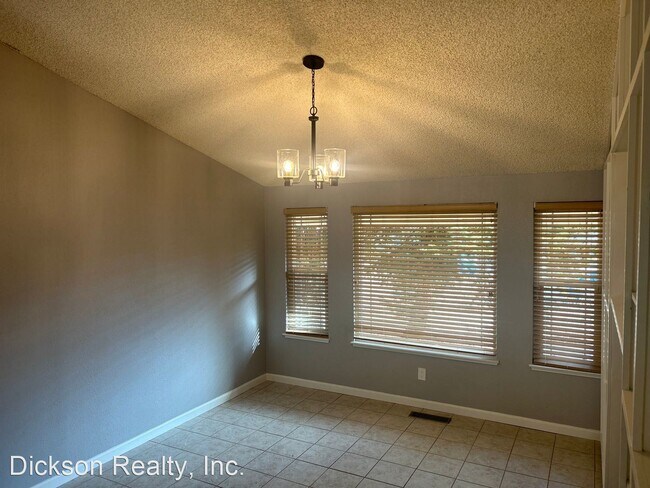 Building Photo - 4 br, 2 bath House - 3809 Bexley Sq.