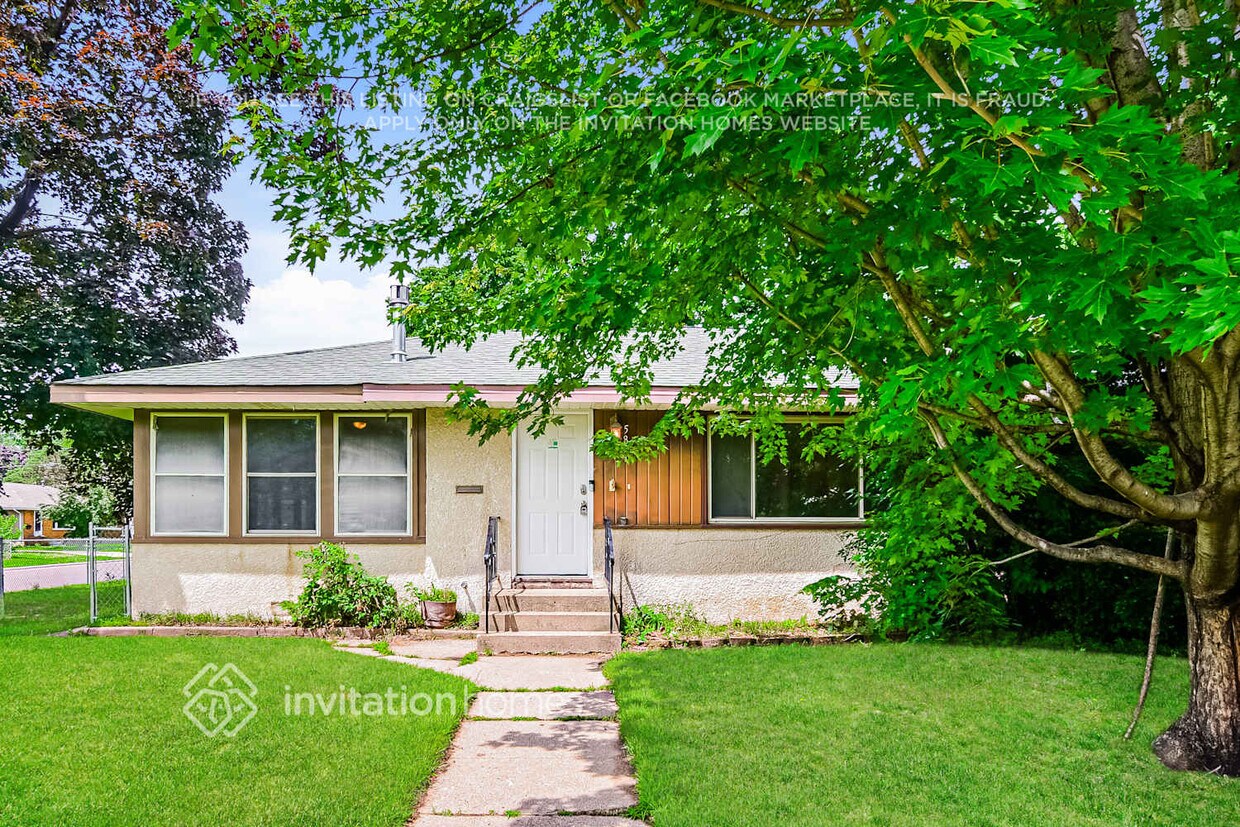 Foto principal - 5801 N Irving Ave