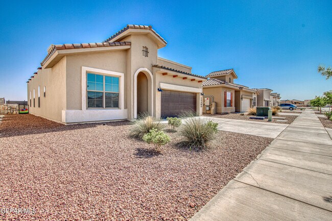 Building Photo - 13409 Carterton Ave