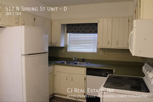 Foto del edificio - 517 N Spring St