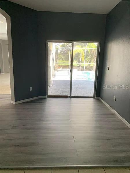 Foto del edificio - 1427 Emerald Hill Way