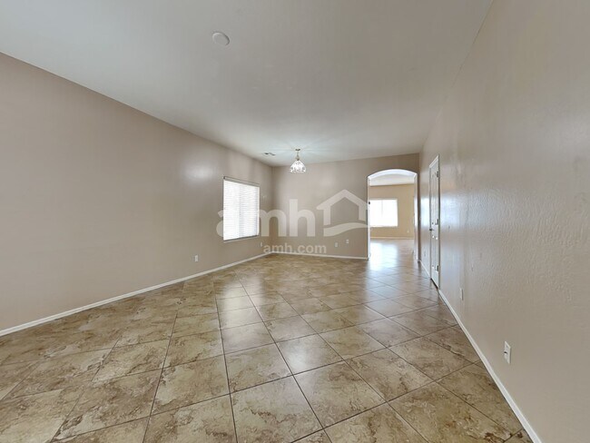 Foto del edificio - 3908 N 294th Ln