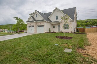 Building Photo - 6190 Tuscany Pl
