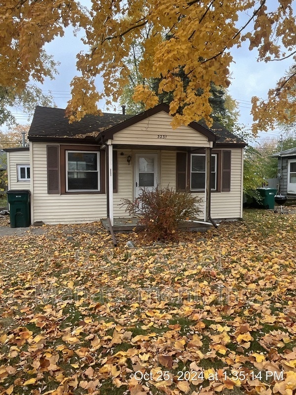 Photo - 3231 Westmont Avenue