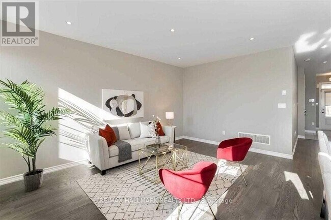 Photo du bâtiment - 110 Kaitting Trail