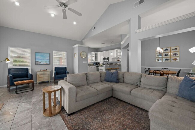 Foto del edificio - 4618 Windstarr Dr