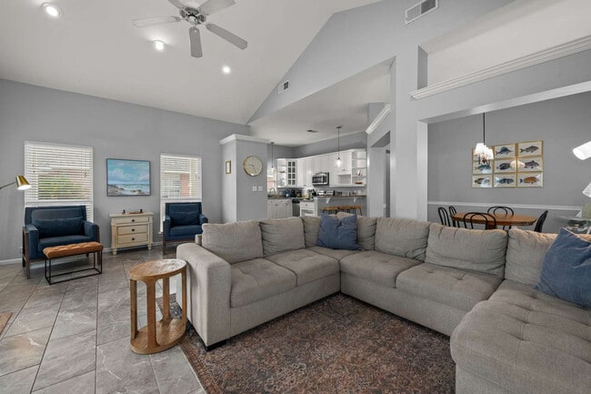 Building Photo - 4618 Windstarr Dr