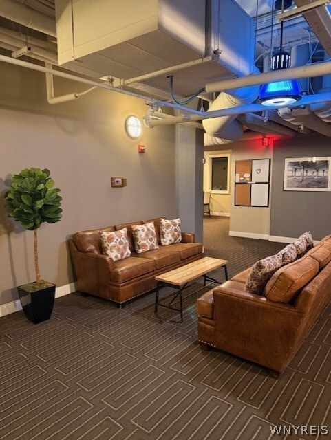 Building Photo - 2917 Main St