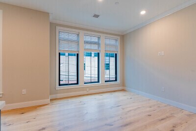 Foto del edificio - 155 Everett St