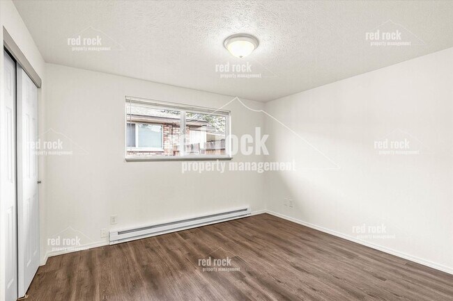 Foto del edificio - 1336 W Garland Ave