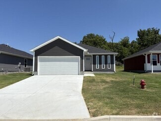 Building Photo - 211 Eagle Edge Dr