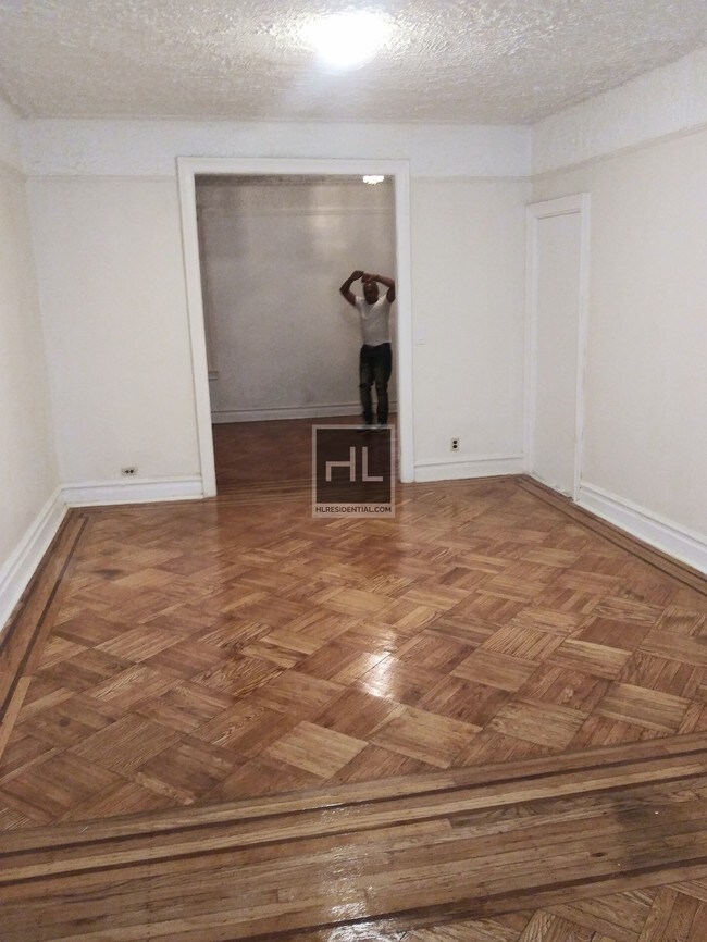Foto del edificio - 708 Fenimore St