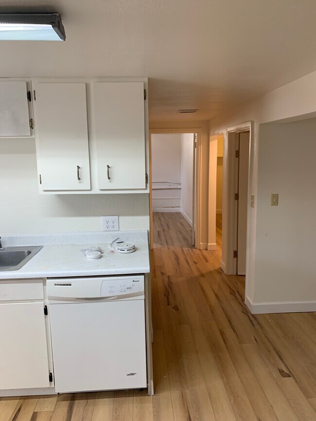 Foto del edificio - 1015 Grand Ave