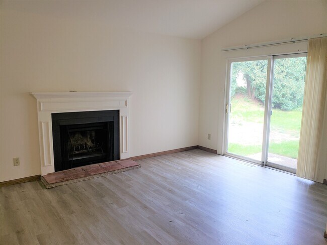 Foto del edificio - 212 S Yellowstone Dr