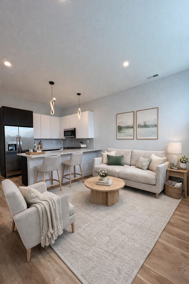 Foto del edificio - 6513 S Langley Ave