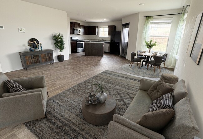 Foto del edificio - 5826 Kendall Pr