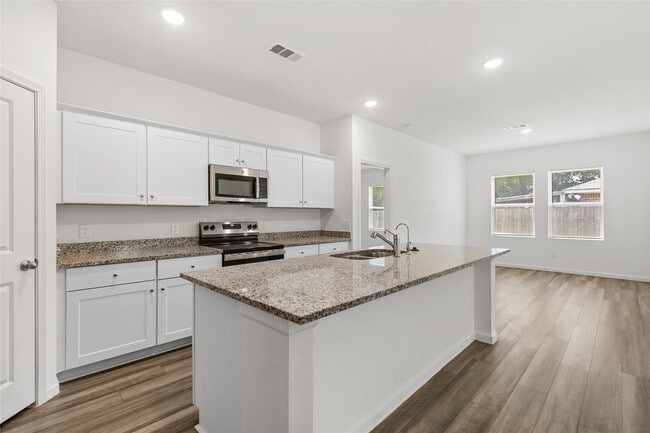 Building Photo - 3602 Admiralty Dr
